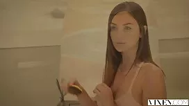 Kaunis teini seksi v ...